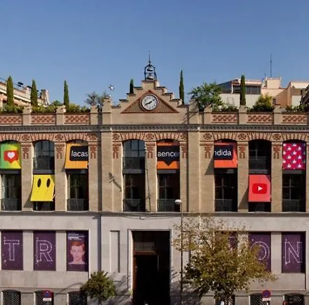 2 A 6 Pax Museos Y Ronda De Atocha Madrid Exterior photo